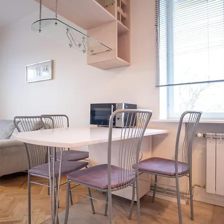 Cozy 3 Bedroom 2 Level Διαμέρισμα Ταλίν