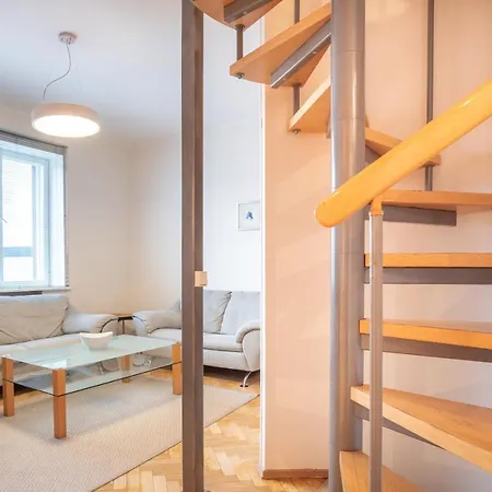 Cozy 3 Bedroom 2 Level * Ταλίν